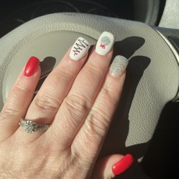 I brought in a picture of what I wanted and they nailed it.  Also had a pedicure while I was there, and it was great!  Highly recommend!