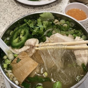 HP Pho Ga Bac Ninh - Mien Mang Ga - Vietnamese Near Me - Rosemead, California HP Pho Ga Bac Ninh - Mien Mang Ga - Vietnamese Near Me - Rosemead, California