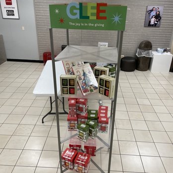 JCPenney - Holiday glee - Department Stores Near Me - Cincinnati, Ohio