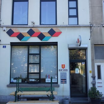 Bar Leon - Bars Near Me - Antwerp, VAN