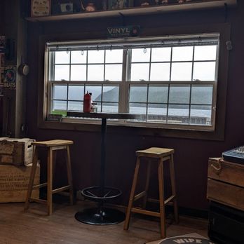 The Merchant Warehouse - Seafood Near Me - Bonne Bay, Newfoundland and Labrador