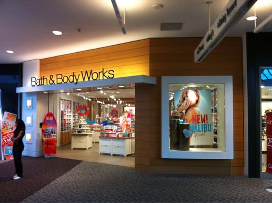 Bath & Body Works by null