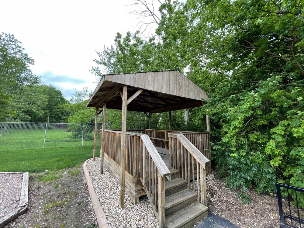 SWITZER MEMORIAL PARK Updated March 2024 14 Photos 47 North St