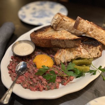 Armitage Alehouse - Tartare - Pubs Near Me - Chicago, Illinois