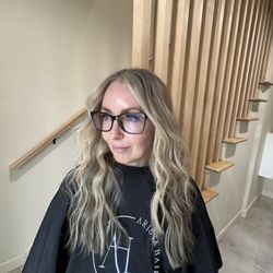 Arista Hair Co. - In my Hilary Duff era, post Great Lengths installation.