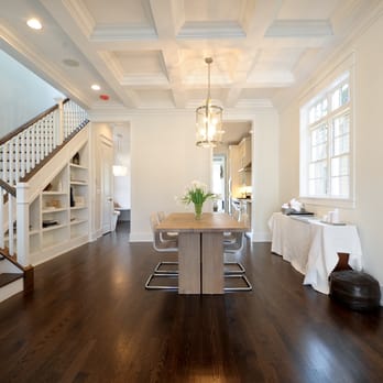 Ronan Construction - a dining room with hardwood floors - General Contractors Near Me - Chicago, Illinois Ronan Construction - a dining room with hardwood floors - General Contractors Near Me - Chicago, Illinois