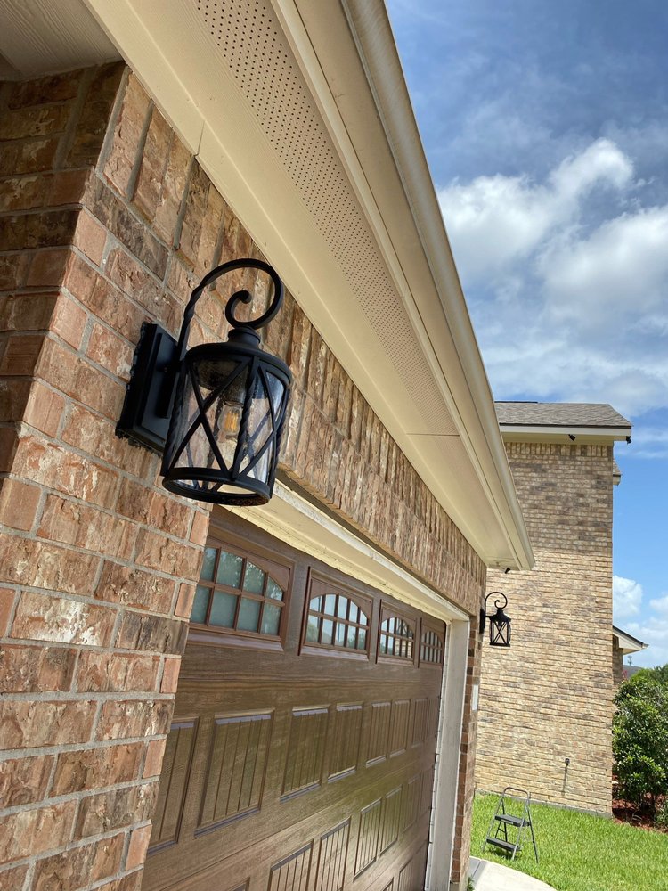 Slide of Universal Roofing & Restoration