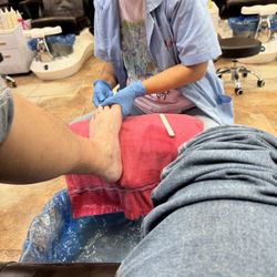Nail Pro's - Basic Pedicure