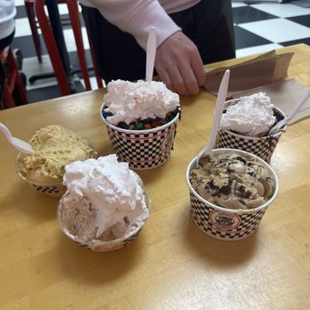 ASHLEY’S ICE CREAM - Updated August 2024 - 216 Photos & 253 Reviews ...