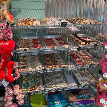 Salty Paws - Cutest doggie treats - Pet Stores Near Me - Philadelphia, Pennsylvania