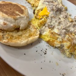 Bailey’s Diner - Amazing omelet with sausage gravy
