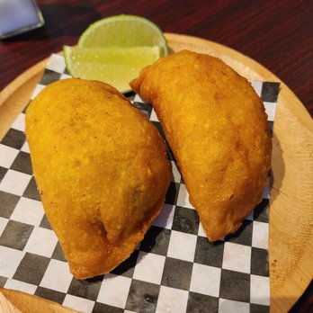 La Terraza Grill & bar - Chicken empanadas - Colombian Near Me - San Jose, California
