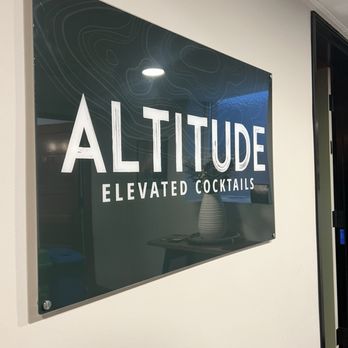 Altitude Cocktails - Wine Bars Near Me - Duluth, Minnesota Altitude Cocktails - Wine Bars Near Me - Duluth, Minnesota