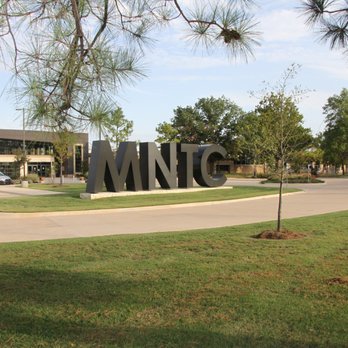 Moore Norman Tech - Main Entrance circle drive. - Vocational & Technical School Near Me - Norman, Oklahoma Moore Norman Tech - Main Entrance circle drive. - Vocational & Technical School Near Me - Norman, Oklahoma