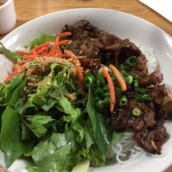 Vietnam House - Grilled pork vermicelli salad - Vietnamese Near Me - Seattle, Washington