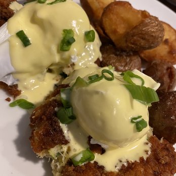 Phoebe's Diner - Crab Cake Benedict - Breakfast & Brunch Near Me - Austin, Texas Phoebe's Diner - Crab Cake Benedict - Breakfast & Brunch Near Me - Austin, Texas
