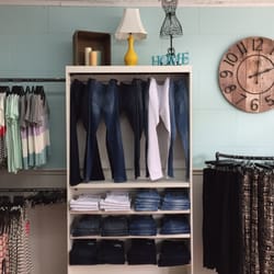 Izzies Boutique - KUT from the Kloth jeans