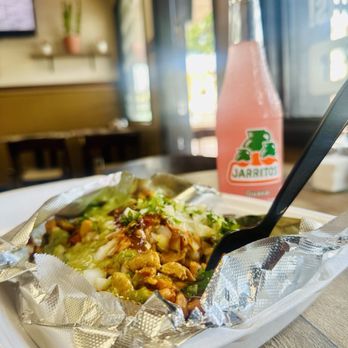 Alegro Taco Bar - Chicken Bowl - Tacos Near Me - Fullerton, California Alegro Taco Bar - Chicken Bowl - Tacos Near Me - Fullerton, California