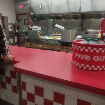 Five Guys - Waiting longer for our online order. - Burgers Near Me - Rio Rancho, New Mexico