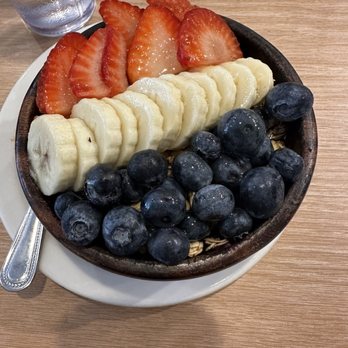 Aloha Kitchen - Açai Bowl - Breakfast & Brunch Near Me - Honolulu, Hawaii Aloha Kitchen - Açai Bowl - Breakfast & Brunch Near Me - Honolulu, Hawaii