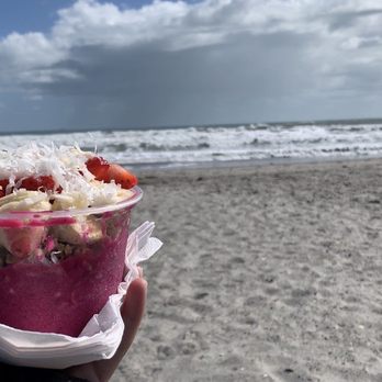 Acai Express - Pitaya bowl with strawberries & bananas - Juice Bars & Smoothies Near Me - Cocoa Beach, Florida Acai Express - Pitaya bowl with strawberries & bananas - Juice Bars & Smoothies Near Me - Cocoa Beach, Florida