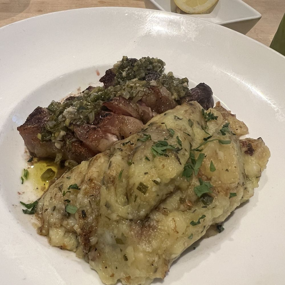 Vinaigrette - Grass fed steak and potatoes! - Salad Near Me - Austin, Texas Vinaigrette - Grass fed steak and potatoes! - Salad Near Me - Austin, Texas
