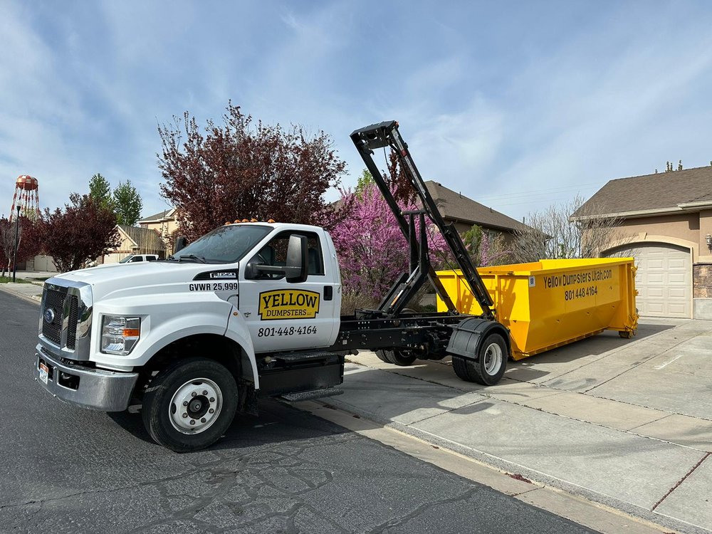YELLOW DUMPSTERS Updated June 2024 Request a Quote 5391 S 5240th