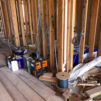 Elusive Integrators Group - TV Mounting Near Me - Plano, Texas
