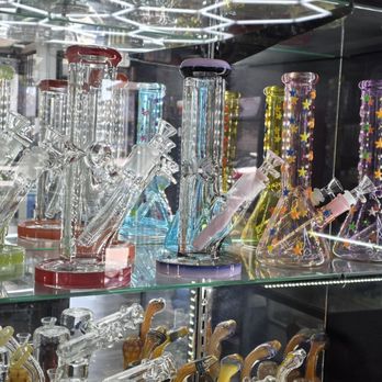 One Puff Smoke - Tobacco Shops Near Me - Downey, California