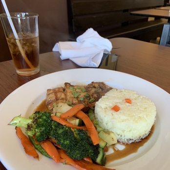 Manny's Steakhouse - Honey garlic chicken with Rice Pilaf - Steakhouses Near Me - Vallejo, California Manny's Steakhouse - Honey garlic chicken with Rice Pilaf - Steakhouses Near Me - Vallejo, California