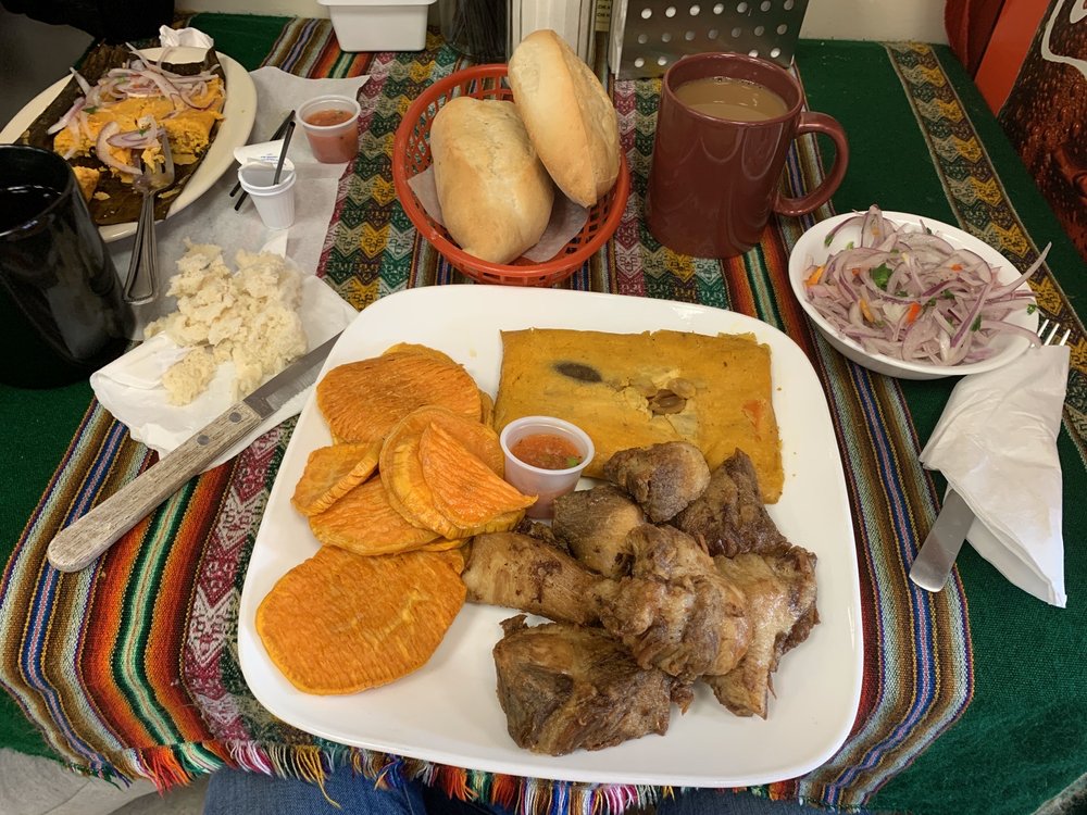 Pancitos Tuttis Peruvian Bakery - 25 Photos - Bakeries ...