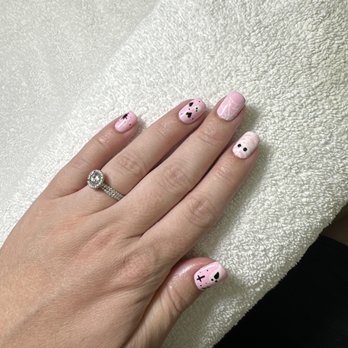 CQ Nails - Nail Salons Near Me - Calabasas, California CQ Nails - Nail Salons Near Me - Calabasas, California