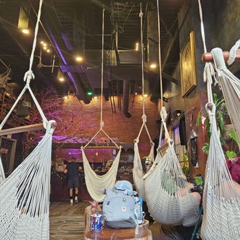 Roxa Hammock Cafe - Super cool hammock seating! - Cafes Near Me - Santa Cruz, California