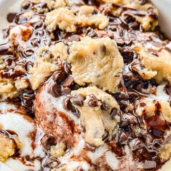 Cinnaholic - Bakeries Near Me - Greensboro, North Carolina