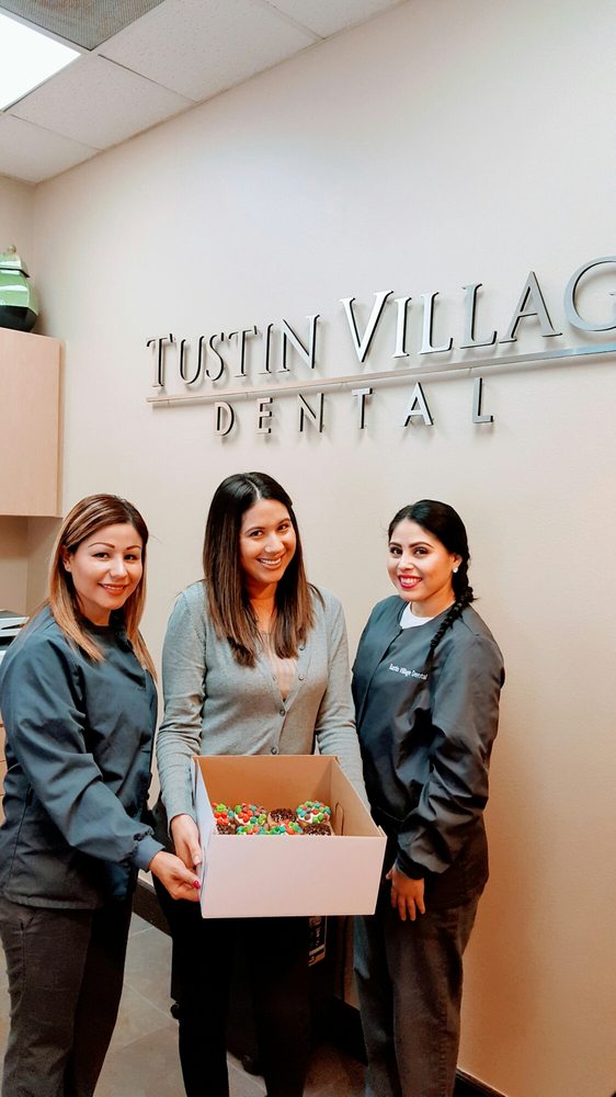 Tustin Village Dental Logo