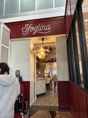 Sfoglina Rosslyn by null