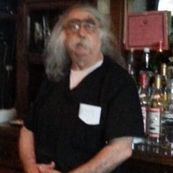 Larosa's Restaurant & Sports Bar - Bob is da man.