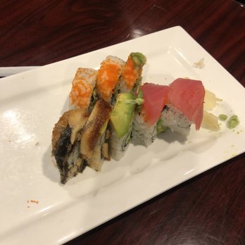 Haruki - Unfinished rolls. Supposed to have been rainbow and something crab. - Japanese Near Me - Cranston, Rhode Island