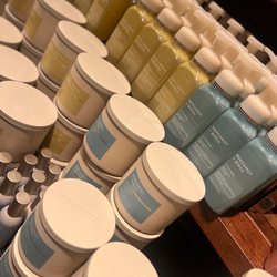 Bath & Body Works