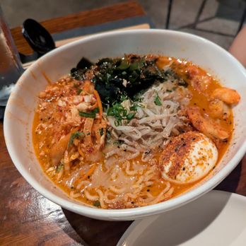 Lucky Belly - Kimchi bowl - Bars Near Me - Honolulu, Hawaii Lucky Belly - Kimchi bowl - Bars Near Me - Honolulu, Hawaii