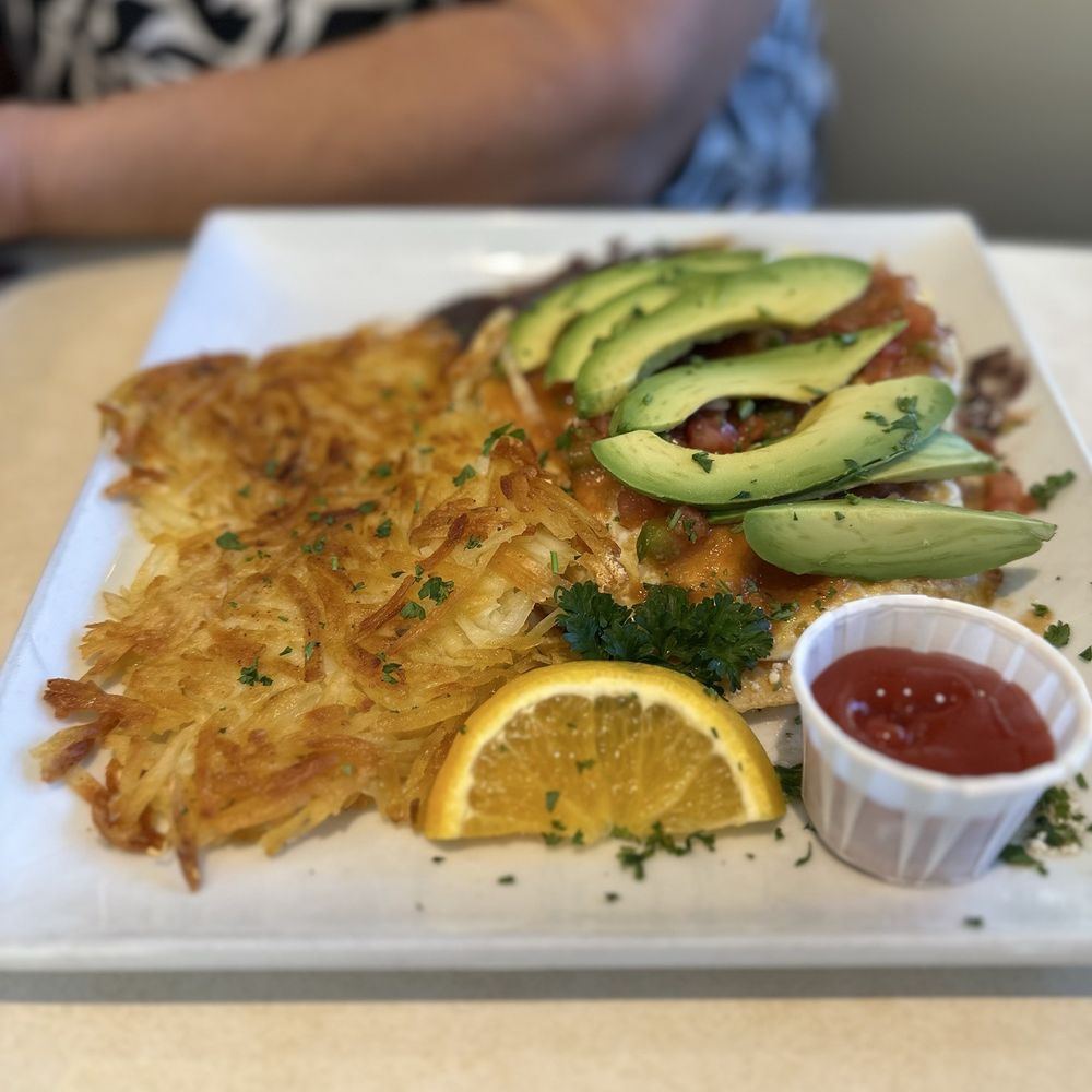 Mel's Drive-In - Huevos Rancheros - American Near Me - West Hollywood, California