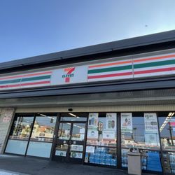 7-Eleven