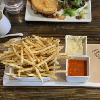 CRAFTkitchen - Truffle fries - New American Near Me - Henderson, Nevada