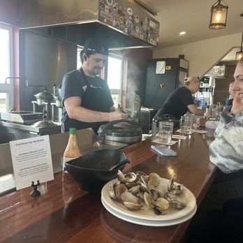 Broken Oar Oyster Bar - This guy never stopped - Wine Bars Near Me - Homer, Alaska Broken Oar Oyster Bar - This guy never stopped - Wine Bars Near Me - Homer, Alaska