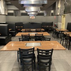 Hanoo Kalbi - Nice and spacious back part of the restaurant.