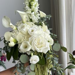 Jacqueline's Florist & Gifts - Bridal bouquet