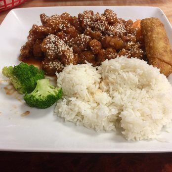 Wu's Kitchen - Sesame chicken - Chinese Near Me - San Antonio, Texas Wu's Kitchen - Sesame chicken - Chinese Near Me - San Antonio, Texas