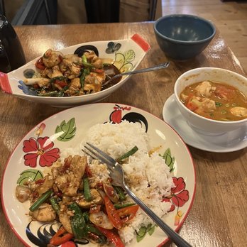 Full Moon Thai Resturant - Thai Near Me - Dublin 8, D