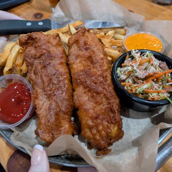 Blackstone Gastropub - Fish and chips - New American Near Me - Joplin, Missouri