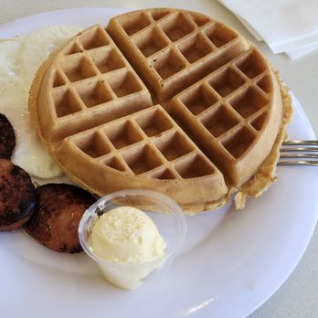 Pancakes & Waffles - Breakfast & Brunch Near Me - Honolulu, Hawaii Pancakes & Waffles - Breakfast & Brunch Near Me - Honolulu, Hawaii